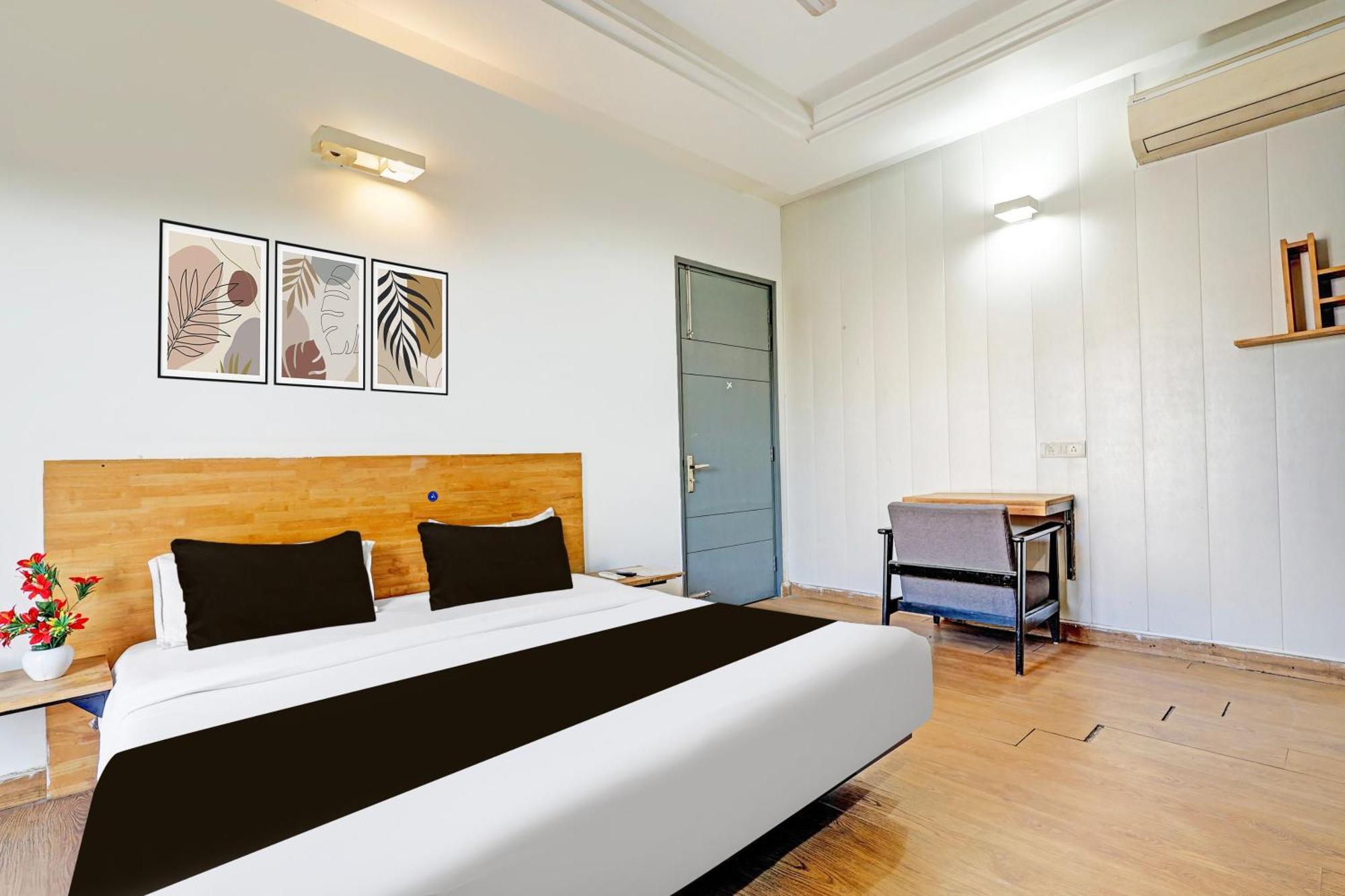 Townhouse Sector 49 Sohna Road Hotel Gurgaon Ngoại thất bức ảnh