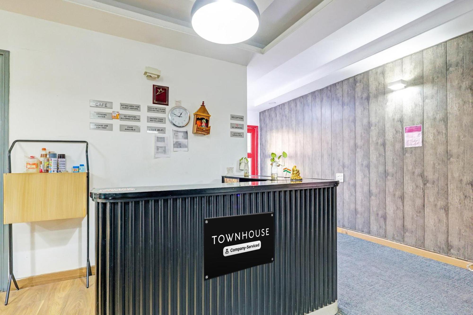 Townhouse Sector 49 Sohna Road Hotel Gurgaon Ngoại thất bức ảnh