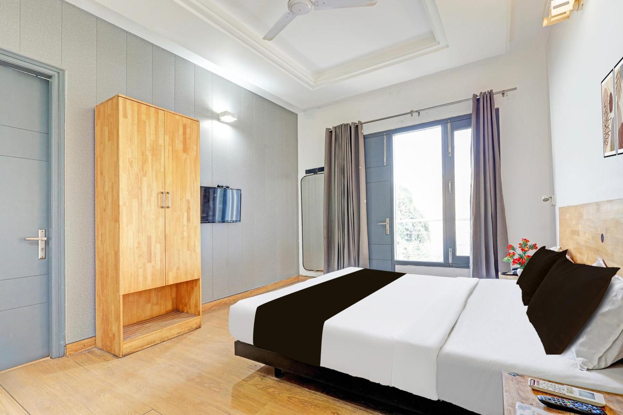 Townhouse Sector 49 Sohna Road Hotel Gurgaon Ngoại thất bức ảnh